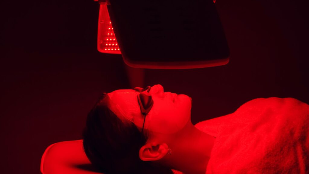 red light therapy side effects