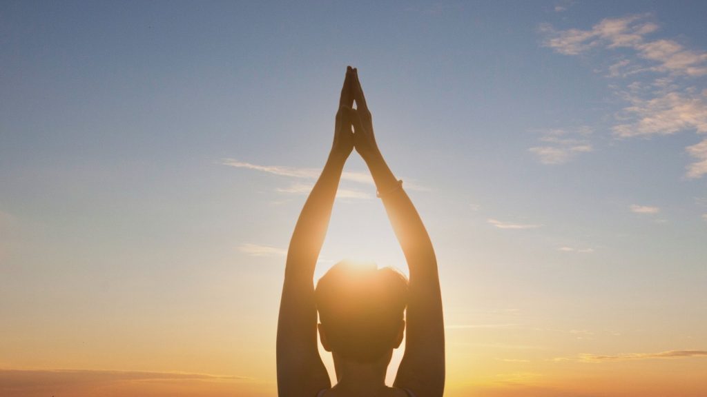 what is quantum healing? a philosophy that combines quantum mechanics and spiritual techniques